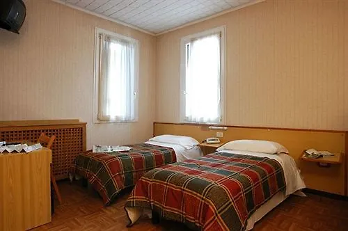 Giovannina Hotel