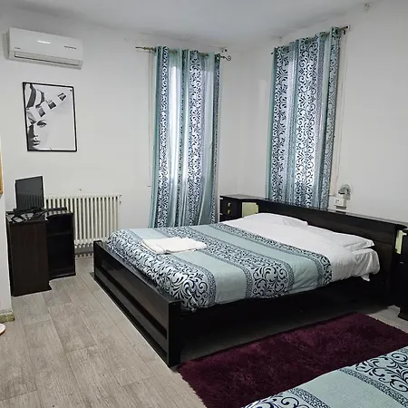 Giovannina Hotel *