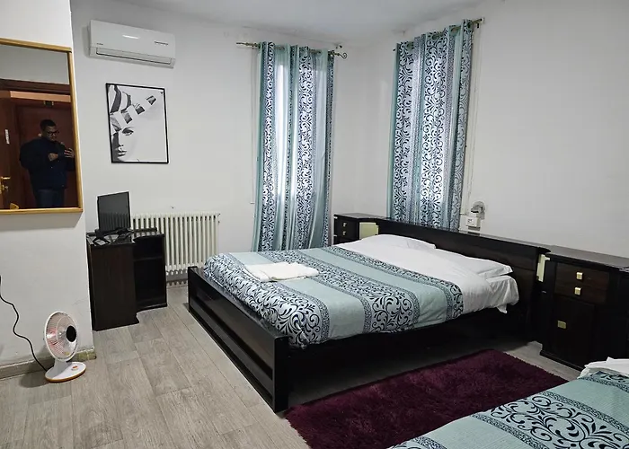 Giovannina Hotel *