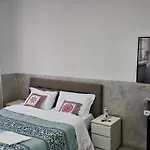 吉奥万妮娜酒店