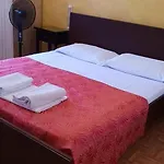 吉奥万妮娜酒店